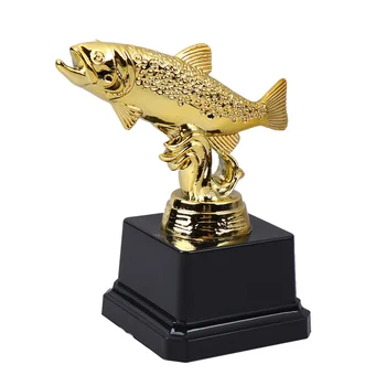Творческий приз Kids Party Trophy, приз в виде пластиковой рыбки, приз за спортивные соревнования (рыбка C)