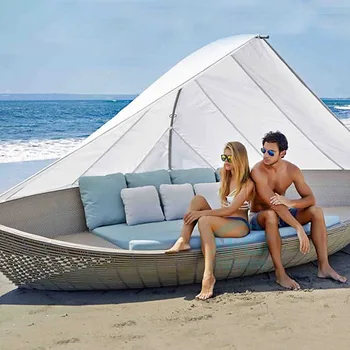Уличный диван, курорт в Северной Европе, креативная парусная лодка, ротанговый гостиничный клуб, уличный диван на вилле.