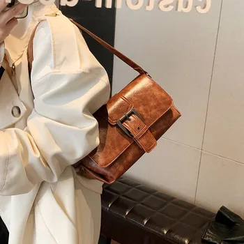 Новые зимние винтажные ретро модные роскошные сумки через плечо для женщин, сумка-мессенджер из искусственной кожи, однотонная простая сумка через плечо подмышками.