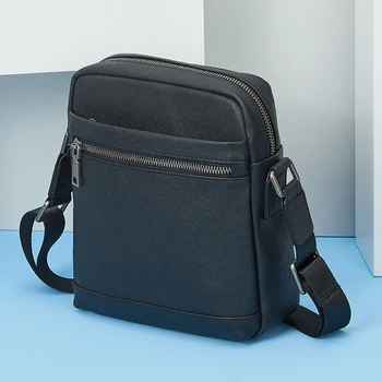 AETOO Новая мужская маленькая сумка из воловьей кожи с нишевым верхним слоем для поездок на работу, кожаная сумка через плечо, модная повседневная сумка