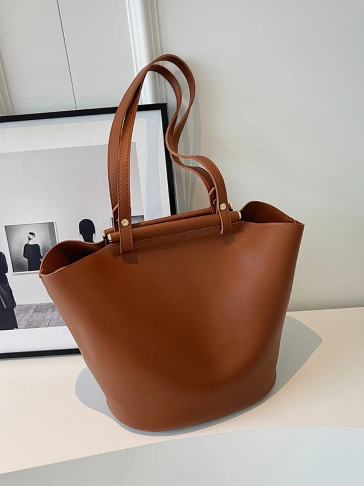 Высококачественная ретро-сумка большой емкости 2023, новая женская сумка, модная рабочая сумка через плечо, студенческая сумка-тоут