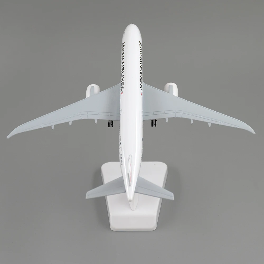 18 см Самолет Boeing 787 Japan Airlines Легкосплавный самолет B787 с колесной моделью Игрушки Для детей Подарок для коллекции