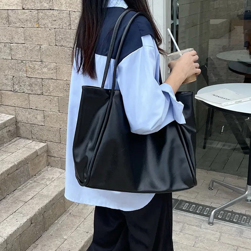 Корейская сумка-тоут, женская сумка из мягкой искусственной кожи, вместительная сумка для пригородных поездок, повседневная полноразмерная Женская сумка Harajuku через плечо