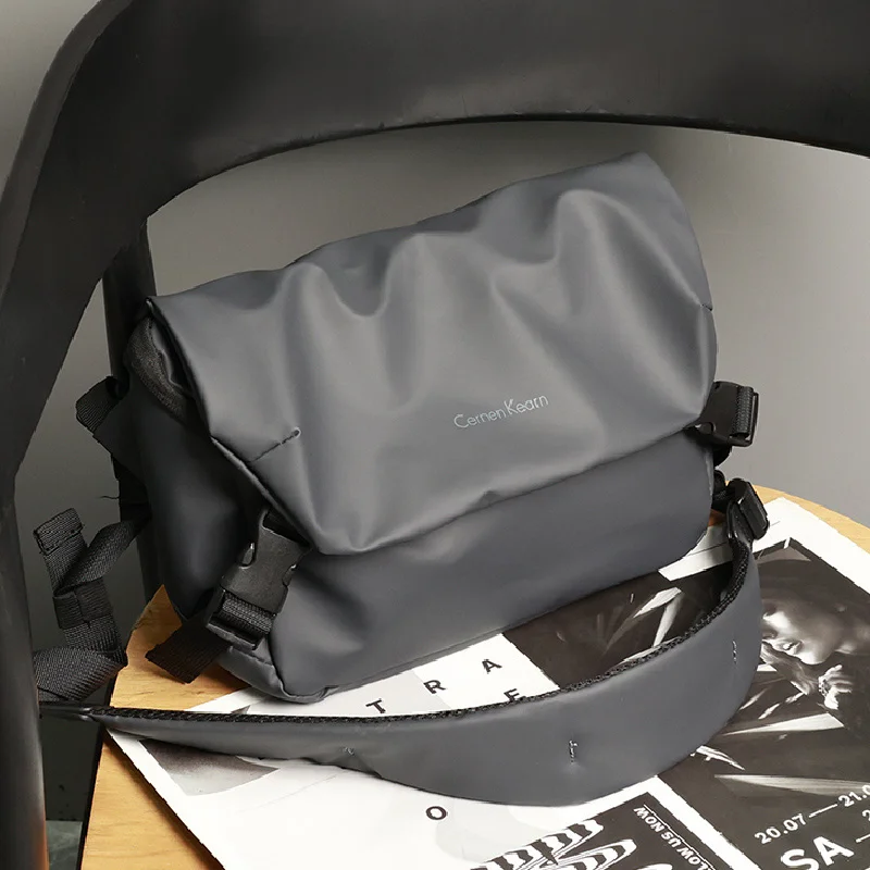 Высококачественные мужские сумки через плечо из ткани Оксфорд, Новая мода 2023 года, Однотонный Деловой Дизайн, мужская Трендовая Дизайнерская сумка-мессенджер