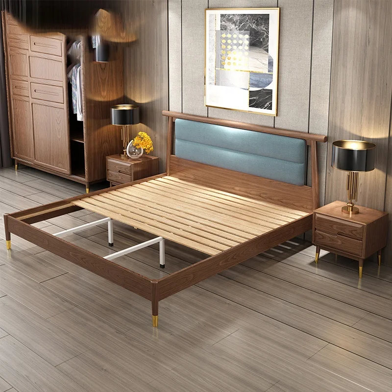 Индивидуальная гостиничная кровать в современном стиле с деревянными панелями для спальни
