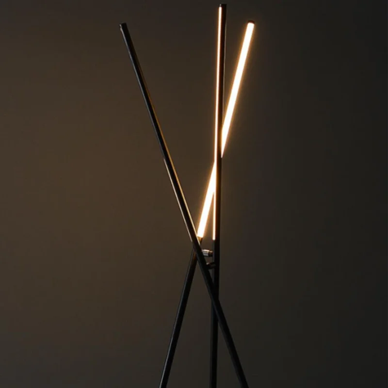 Современный минималистичный светодиодный торшер Дизайнерский арт-деко для гостиной Офисный Штатив Диван-торшер Светильники для спальни