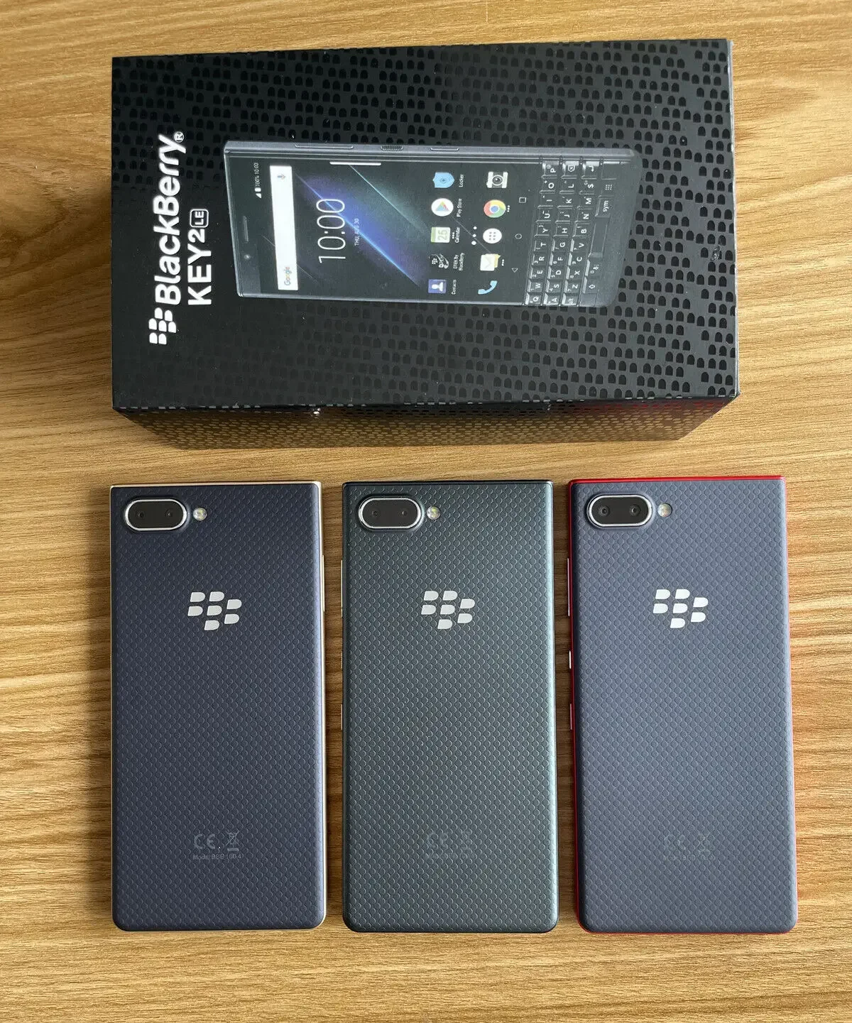 Оригинальный Разблокированный Мобильный Телефон BlackBerry KEY2 LE Octa-core13 MP 4,5 